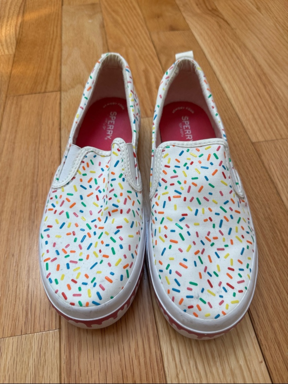 Sperry White Slip-On Ice Cream Rainbow Sprinkle Print Women’s 8